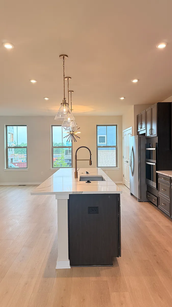 A modern gourmet kitchen - 19718 Sepia Sq
