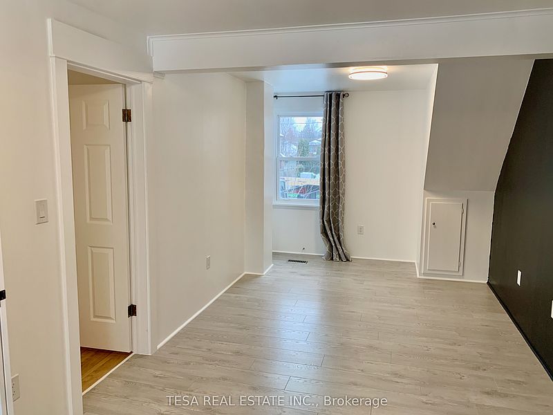 Toronto House for rent - 4 Bedrooms — photo 27
