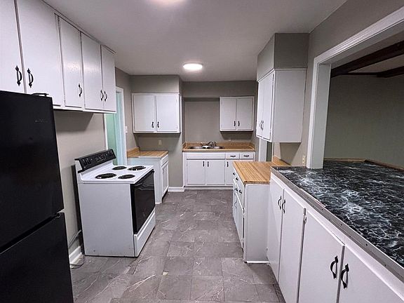 4th image of 4922 Given Ave