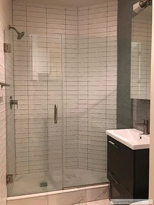 Rented by Sagewood Equity LLC | media 21