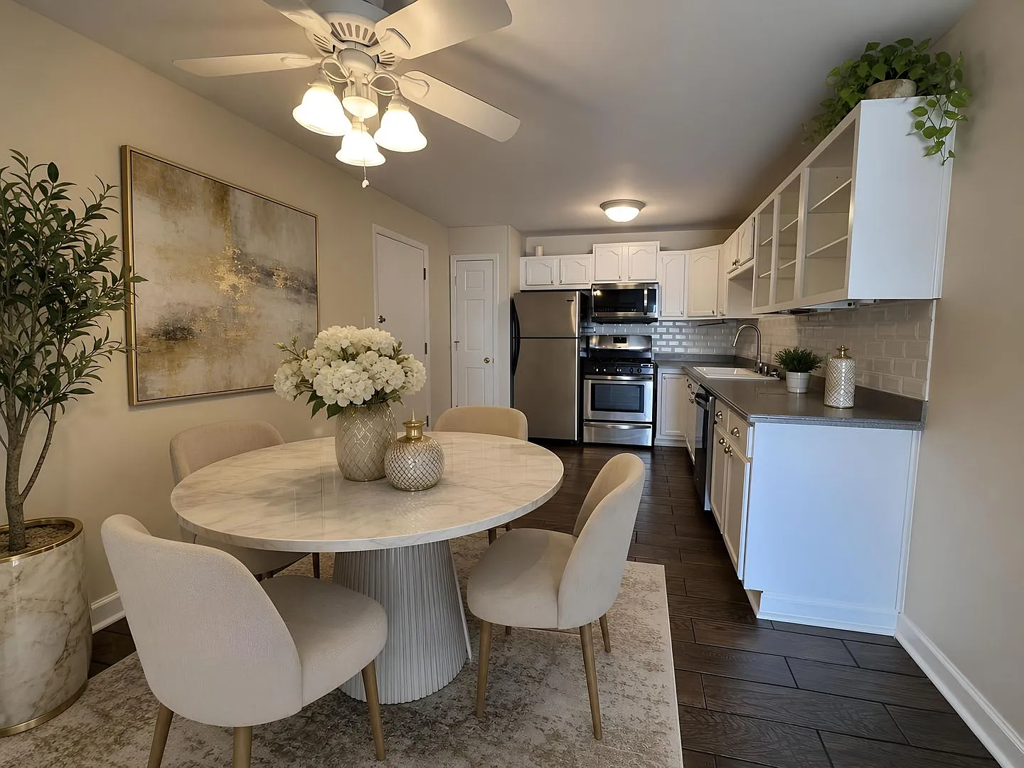 355 Bluff Ave Apt 3D La Grange, IL 60525 — Photo 2
