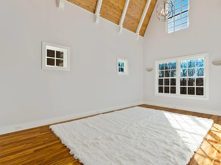 2620 Boston Post Rd #3 — Photo 16