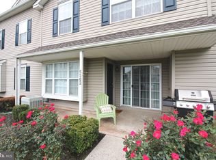 5202 Drawbridge Ct, Royersford, PA 19468