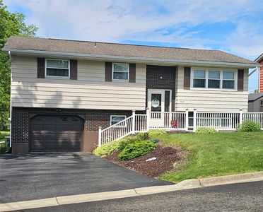 303 Antoinette Dr, Endicott, NY, 13760