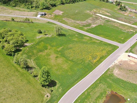2nd image of LOT 31 Woods Trl