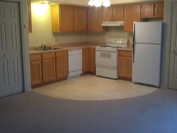 2nd image of 1829 S 14th St W APT 3