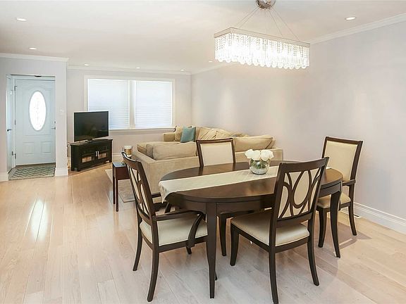 5th image of 6345 Douglaston Pkwy #31