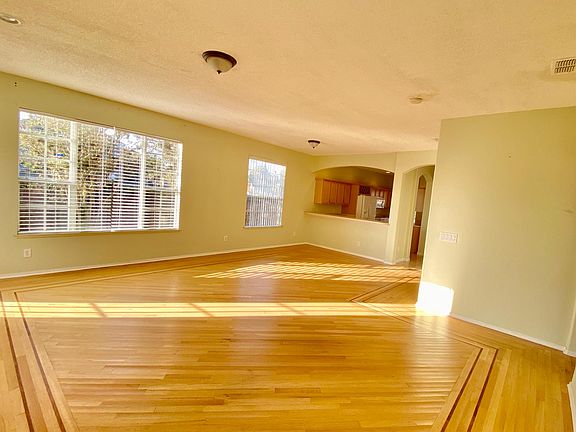 5th image of 15037 Huntcliff Park Way