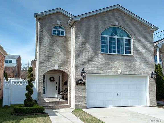 2nd image of 15098 Powells Cove Blvd
