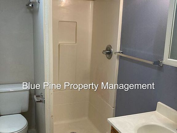 5th image of 125 1/2 E Elva St