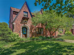 7404 Stanford Ave, University City, MO 63130