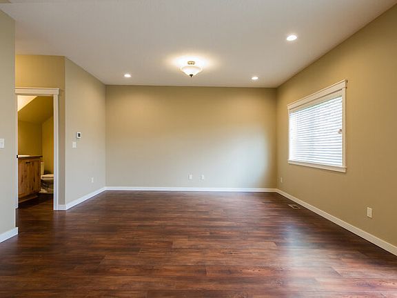 3rd image of 188 NE American Dr