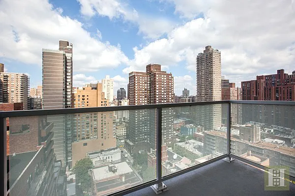 Sold by Halstead Real Estate | media 7