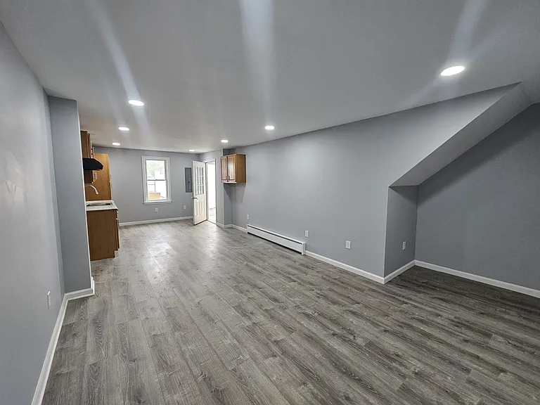113-A W Blaine St #1 — Photo 8