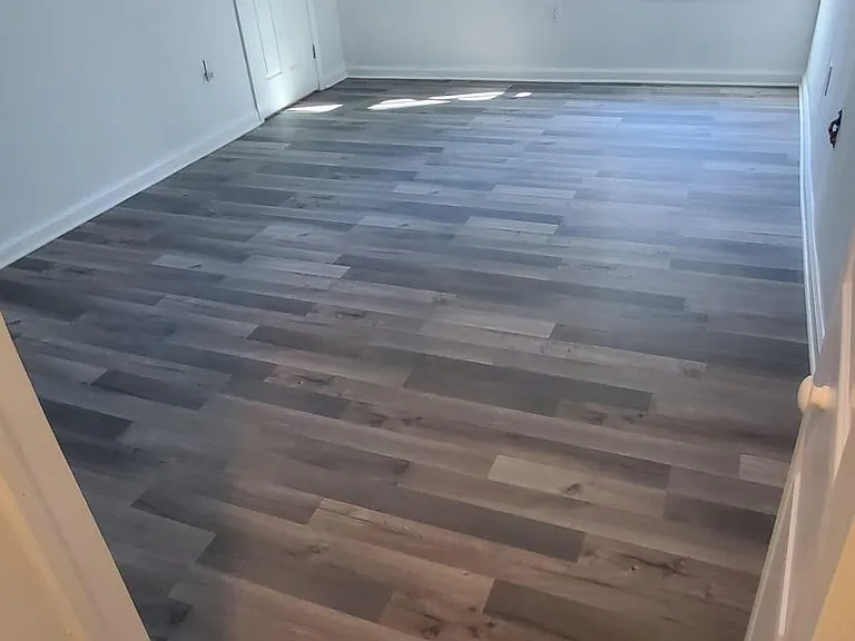 419 Creekstone Dr — Photo 2