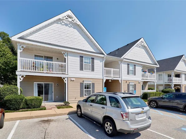 168 Brandy Mill Cir #5A, High Ridge, MO 63049