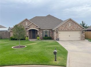 917 Isabella Ln, Altus, OK 73521