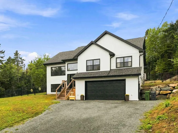 79 David Dr, Halifax, NS B2Z 1R7