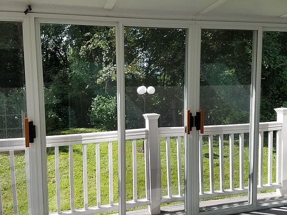 4th image of 22 Hillview Ter