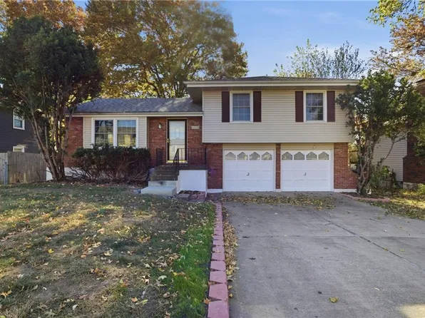 6929 NW 80th St, Kansas City, MO 64152