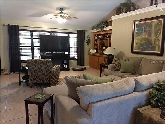 4th image of 23329 Cherrywood Ave