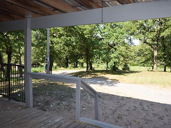 4th image of 7351 Peaceful Oaks Ln