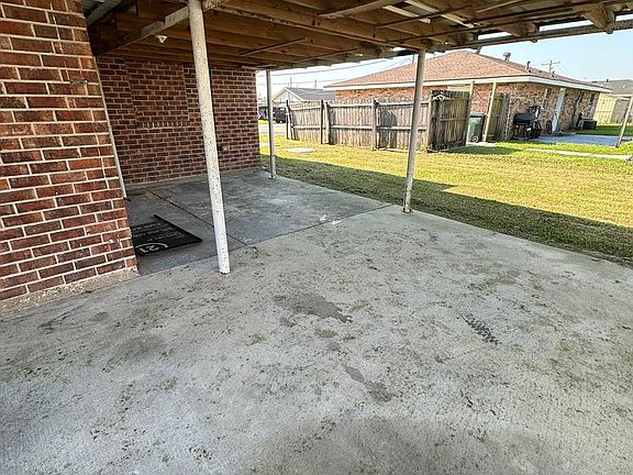 3rd image of 231 Jean Ellen Ave