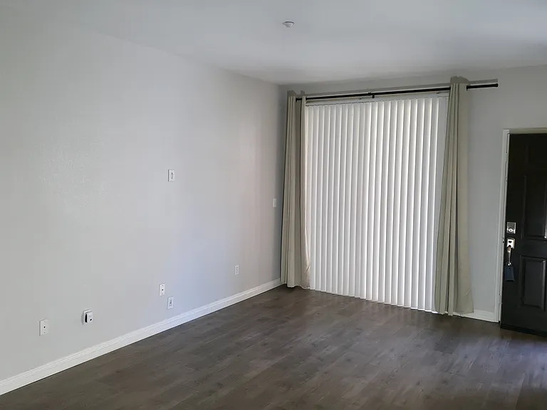 24909 Madison Ave #201 — Photo 8