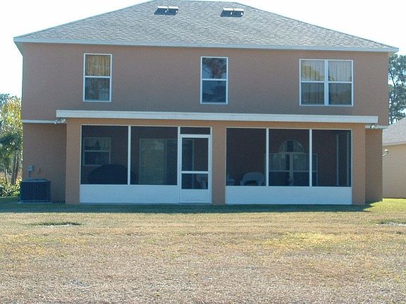 2nd image of 667 Mason Dr