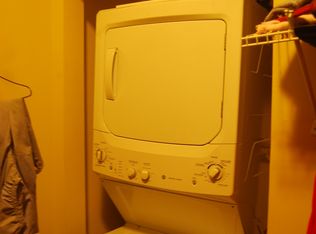 2450 W Taylor St APT 2, Chicago, IL 60612