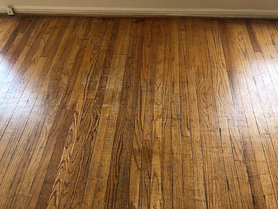 1st image of 21335 Kingsville St #107