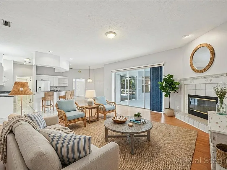 918 Academy Dr — Photo 17