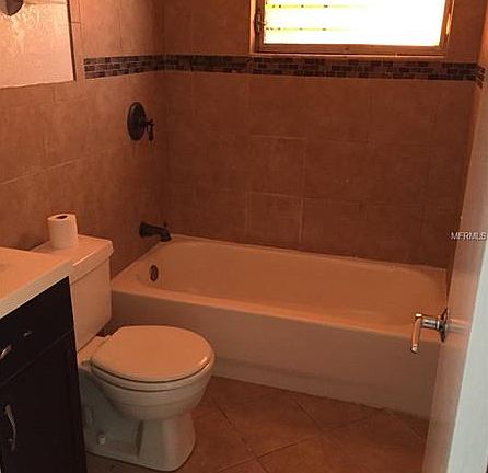3rd image of 4132 Crossen Dr