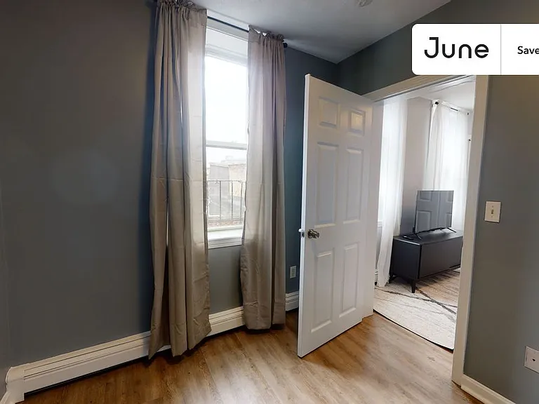 36 N Bennet St — Photo 17