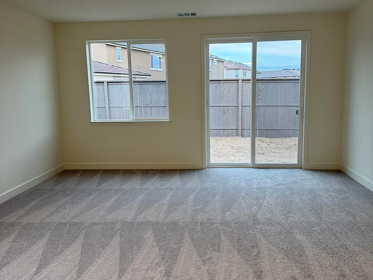 1759 Eagle Landing Dr — Photo 6