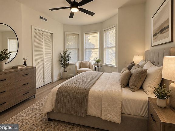 2nd image of 3546 Ella St #2