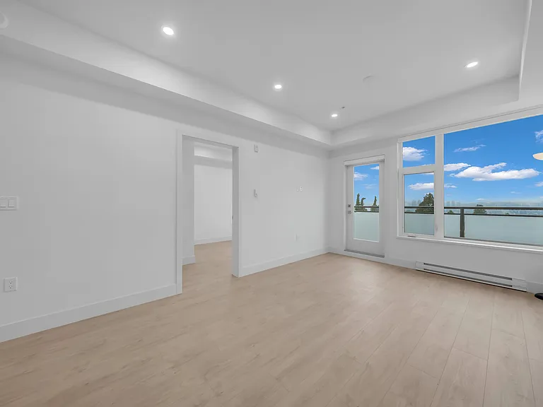 6479 Selma Ave #207 — Photo 11