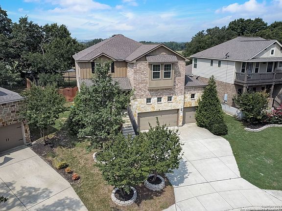 2nd image of 109 BONN DR