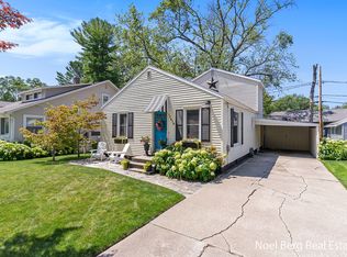 17579 Grand River Ave, Spring Lake, MI 49456