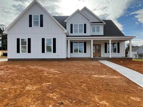 202 Clear Sky Dr, Gibsonville, NC 27249