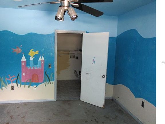3rd image of 4931 46th Ave N