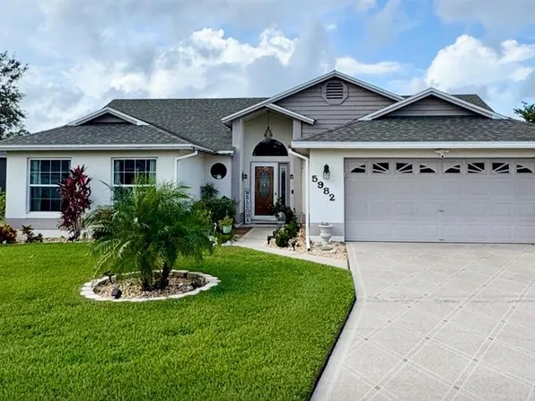 5982 Crane Dr, Lakeland, FL 33809