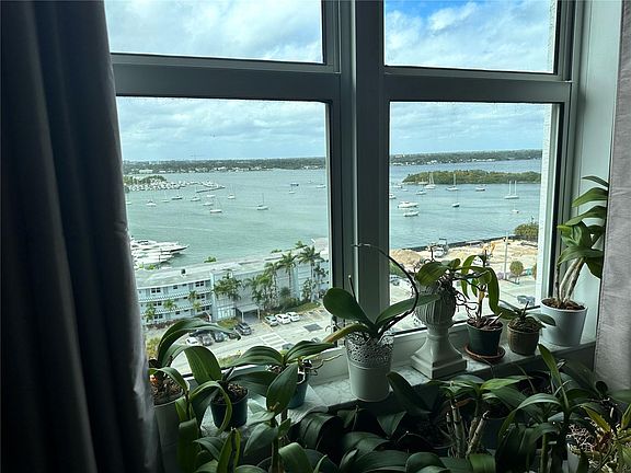 4th image of 7902 Harbor Island Dr #1200