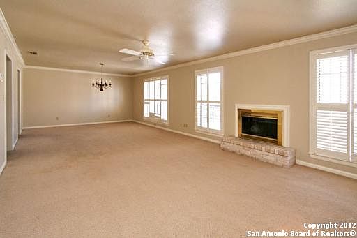3rd image of 2611 EISENHAUER RD #1008J
