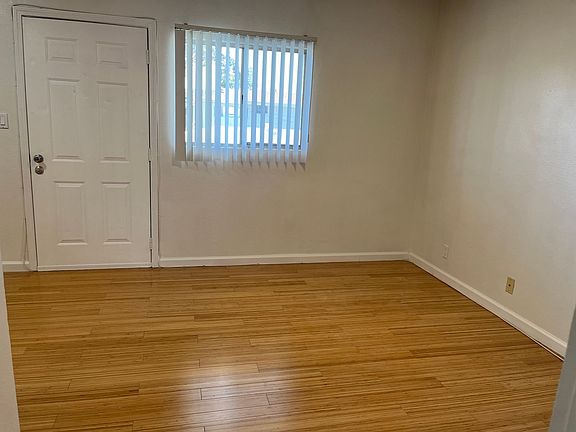 5th image of 1410 W 227th St APT 8