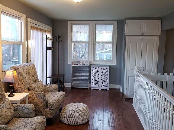 2nd image of 4707 Bear Ln