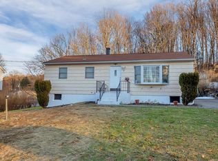 9 Duelk Ave, Monroe, NY 10950