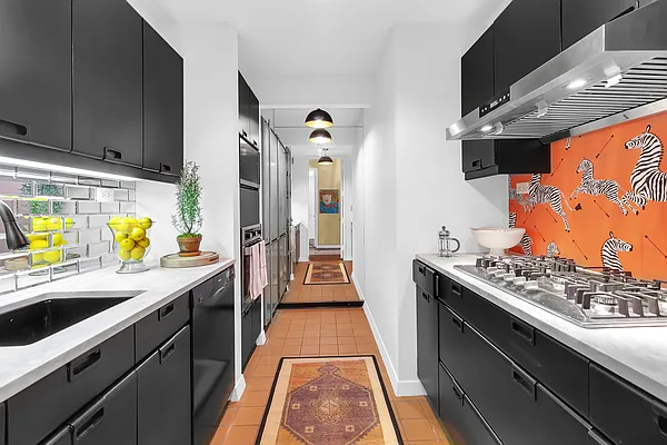 Sold by Compass | media 3