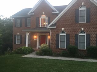 2922 Phillips Brook Ln, Salem, VA 24153