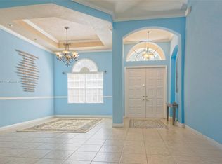 4149 E Gardenia Ave, Weston, FL 33332